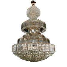 Lustre Clássico em Camadas de Cristal